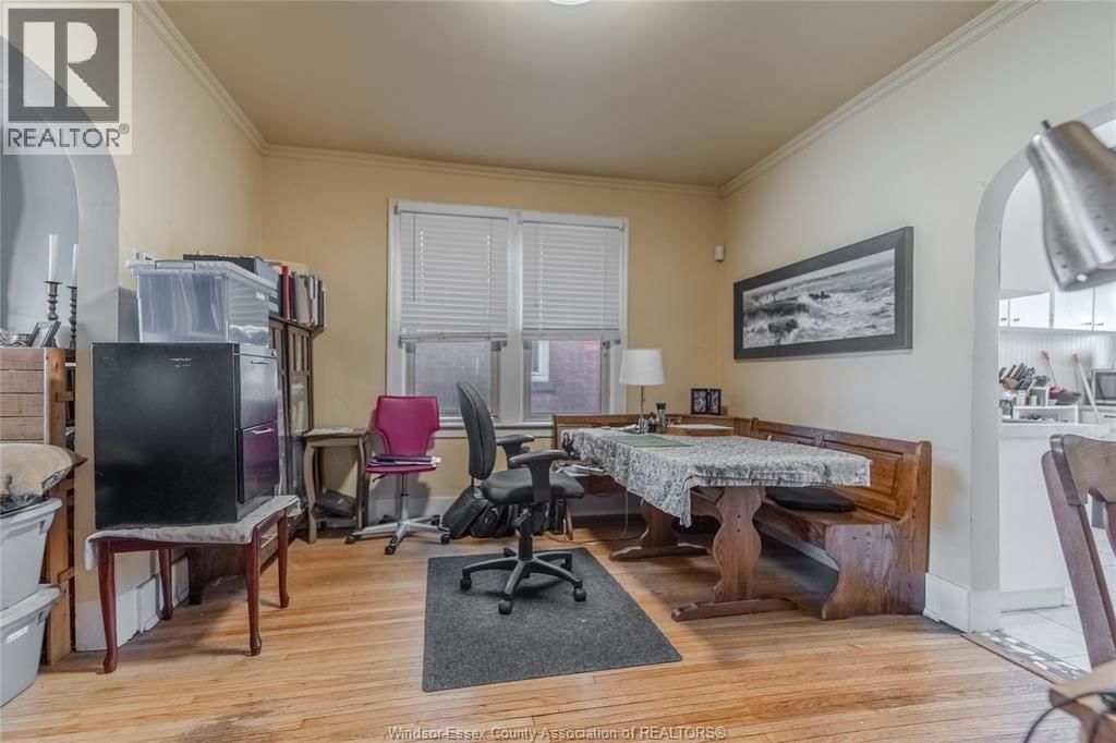 1135 JANETTE AVENUE Image 20