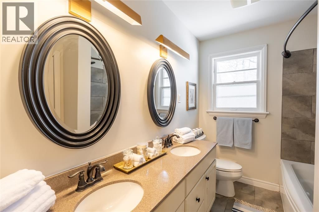 1203 COLBORNE ROAD Image 16