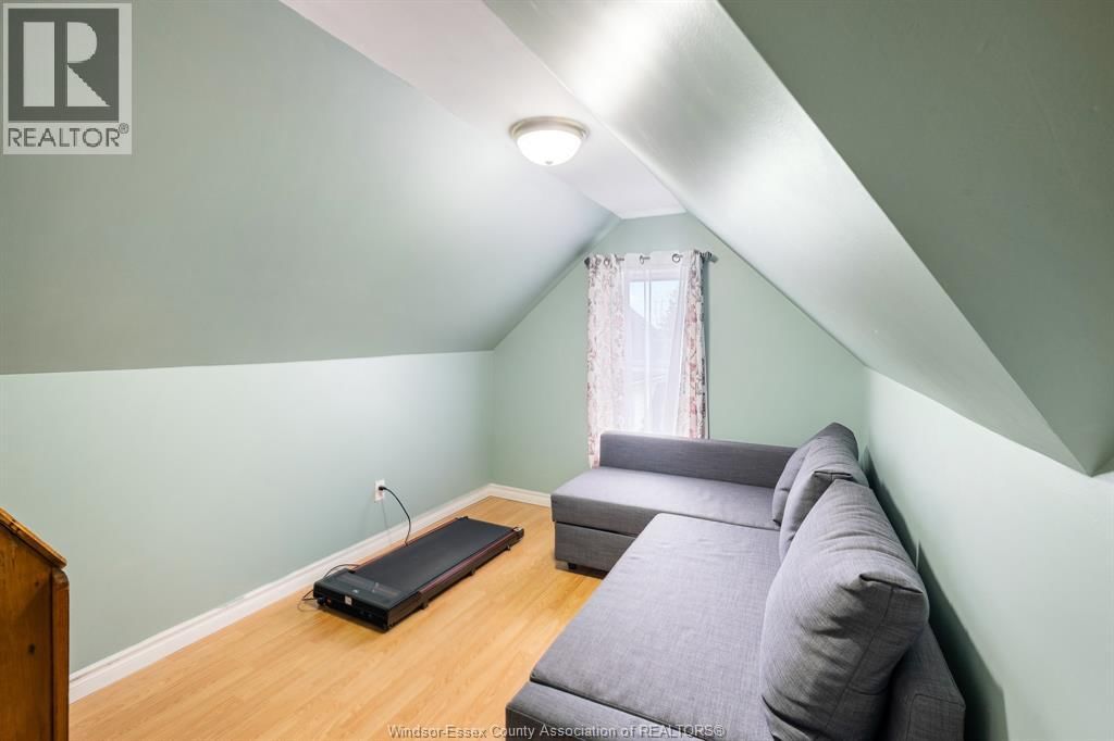 198 RALEIGH Image 11