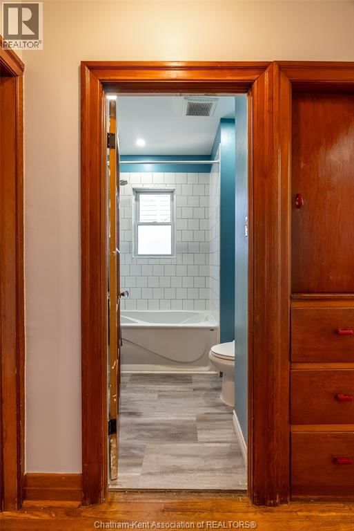 59 PRINCE ARTHUR AVENUE Image 17