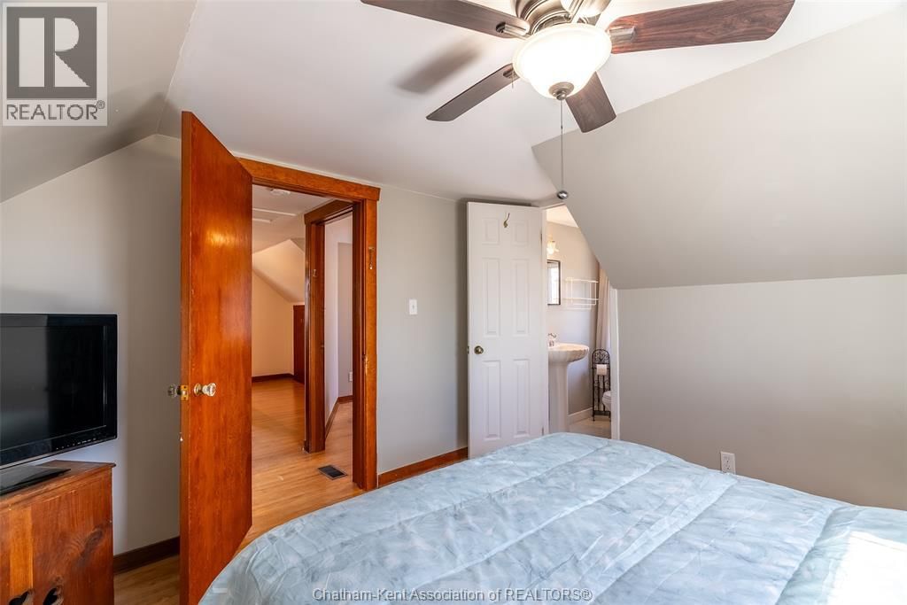 59 PRINCE ARTHUR AVENUE Image 23