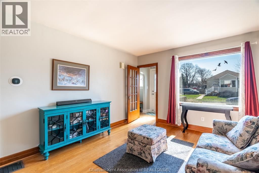 59 PRINCE ARTHUR AVENUE Image 5