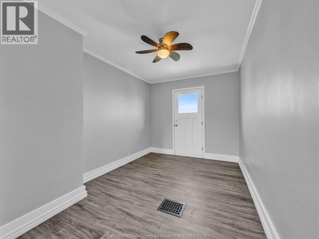 1124 MERCER STREET Image 17