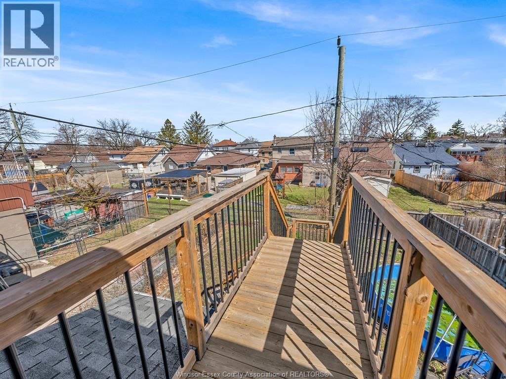 1124 MERCER STREET Image 25