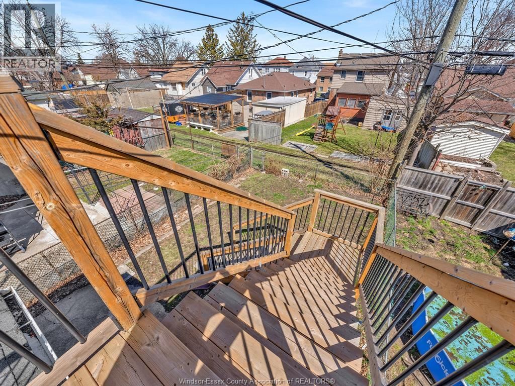 1124 MERCER STREET Image 26