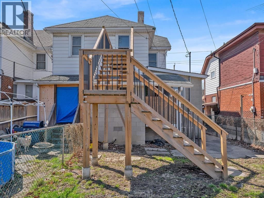 1124 MERCER STREET Image 32