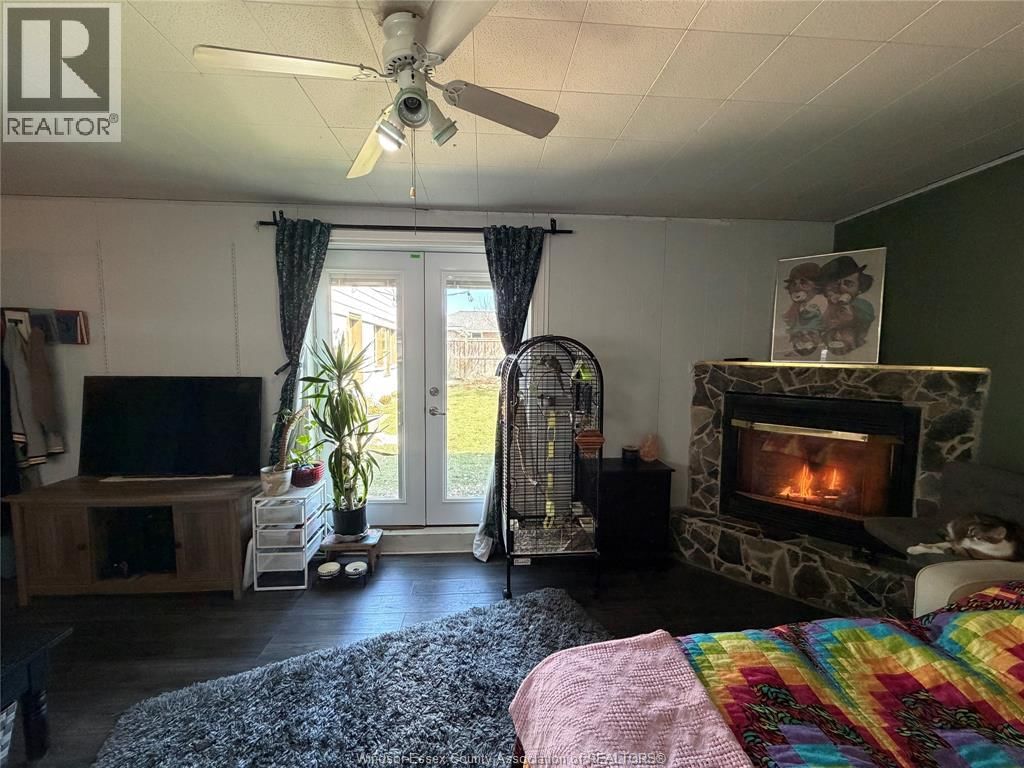 858 LAPORTE Image 28