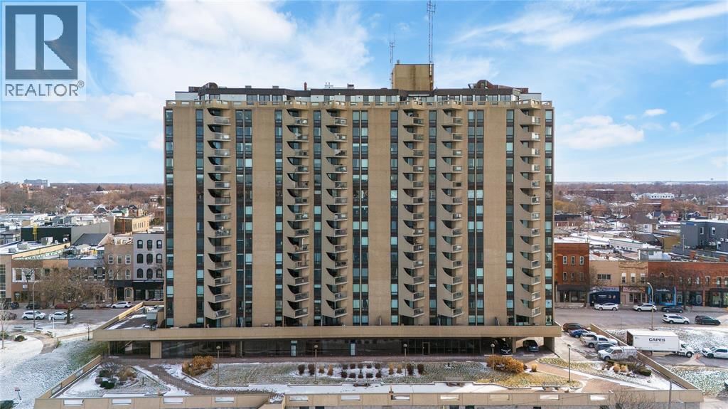 1410 - 155 FRONT STREET NORTH Image 21