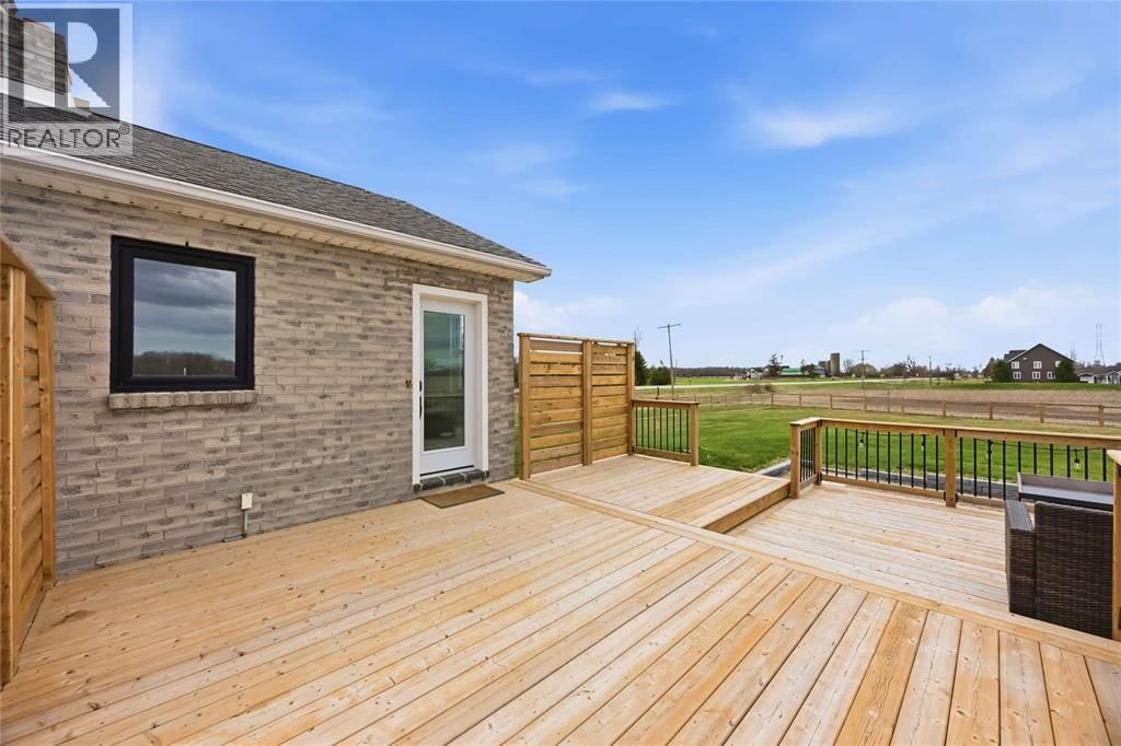 1600 COURTRIGHT LINE Image 10