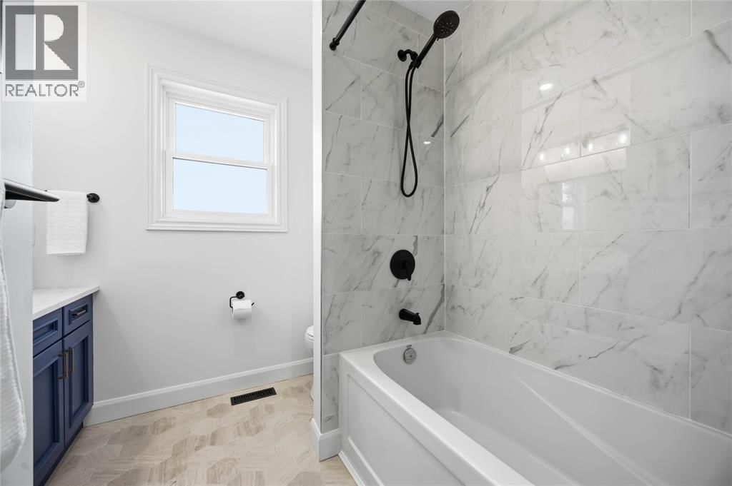 1600 COURTRIGHT LINE Image 29