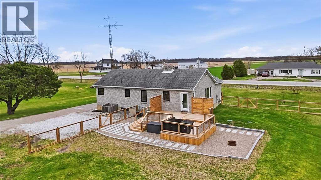 1600 COURTRIGHT LINE Image 4