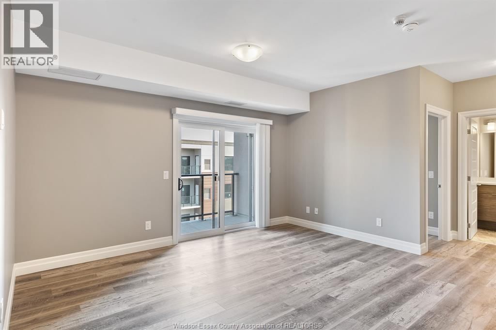 208 - 716 BROWNSTONE Image 19