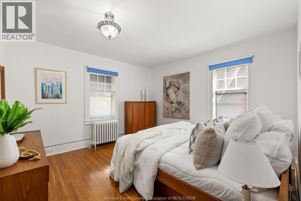 2203 VICTORIA Image 24