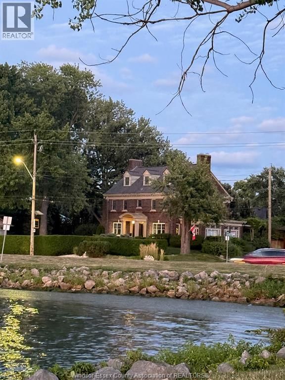 7505 RIVERSIDE DRIVE EAST Image 1