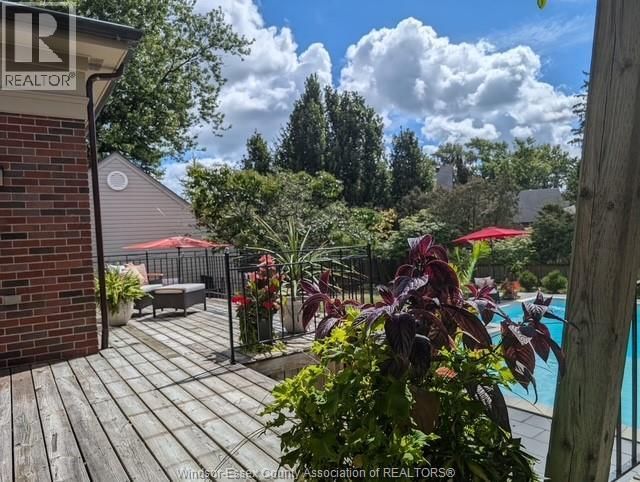 7505 RIVERSIDE DRIVE EAST Image 13