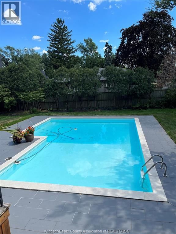 7505 RIVERSIDE DRIVE EAST Image 15