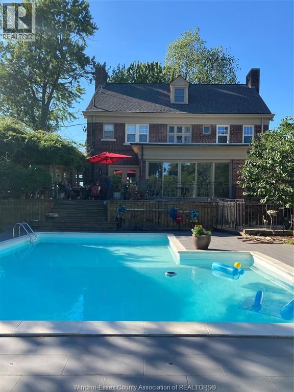 7505 RIVERSIDE DRIVE EAST Image 16