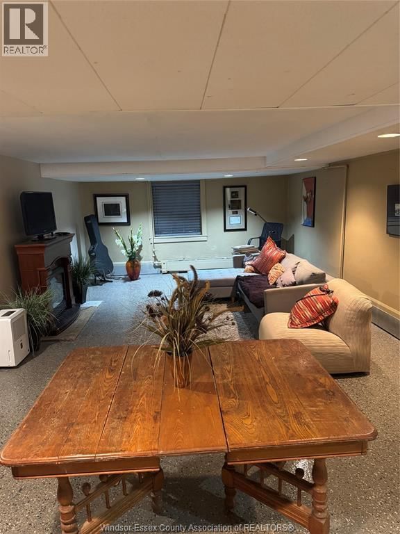 7505 RIVERSIDE DRIVE EAST Image 20