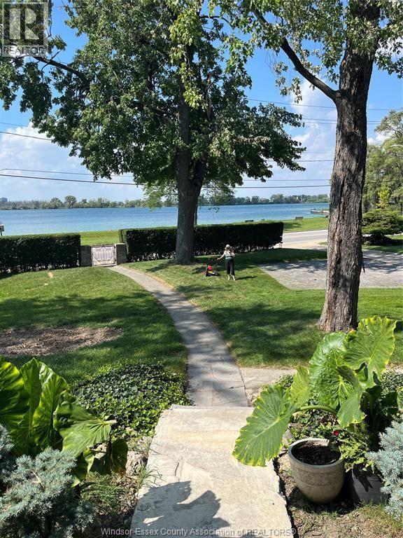 7505 RIVERSIDE DRIVE EAST Image 23