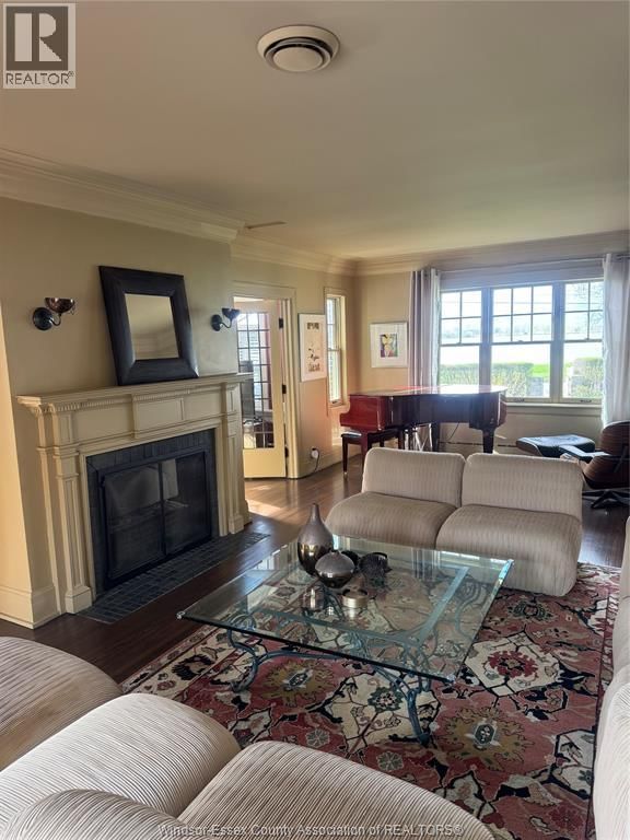 7505 RIVERSIDE DRIVE EAST Image 6