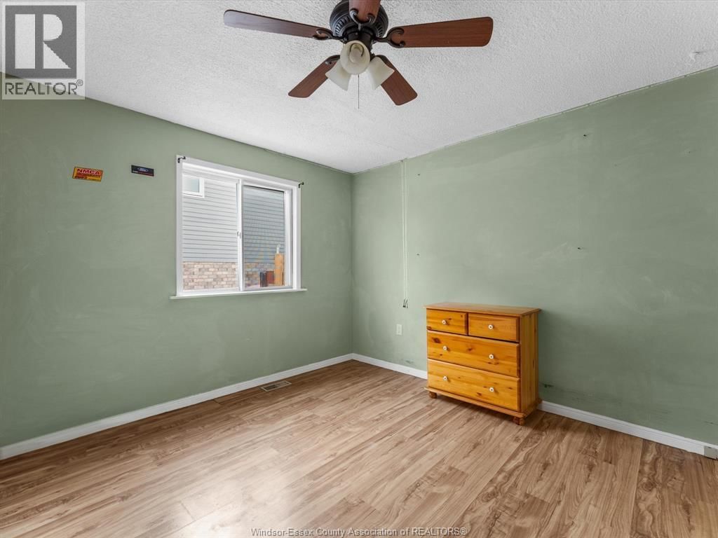 2509 ALEXIS ROAD Image 17