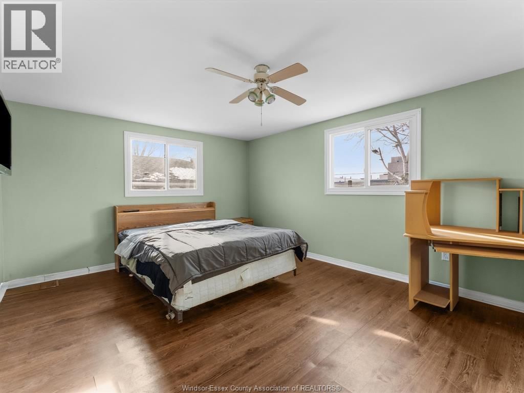 2509 ALEXIS ROAD Image 18