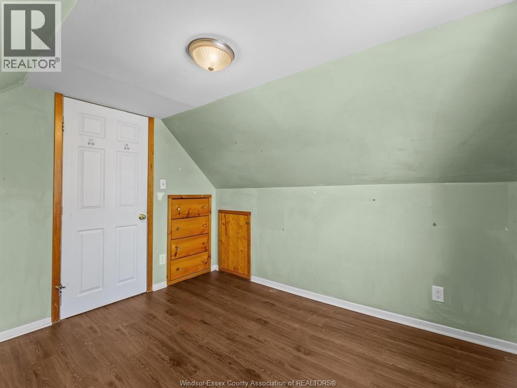 2509 ALEXIS ROAD Image 21