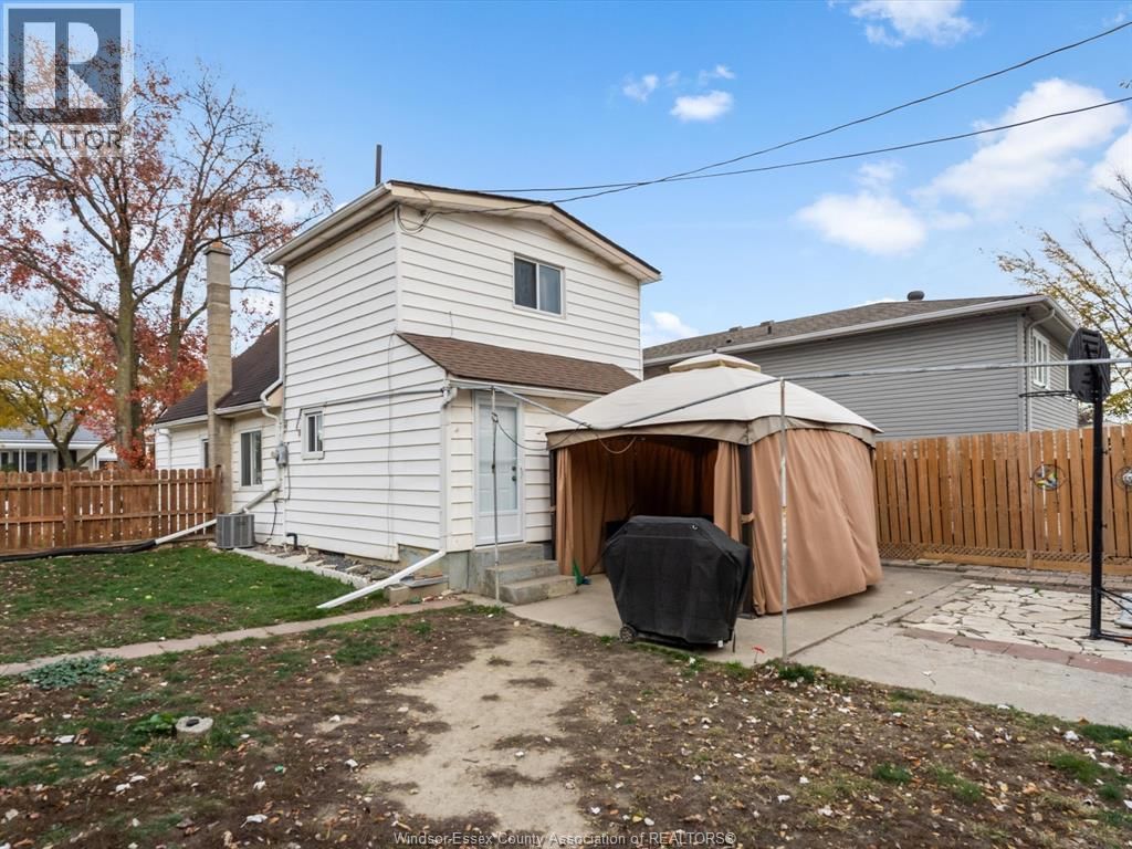 2509 ALEXIS ROAD Image 29