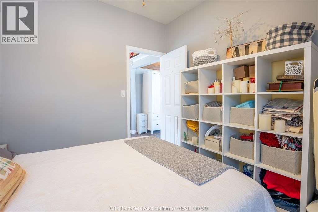 523 BAYVIEW AVENUE Image 14