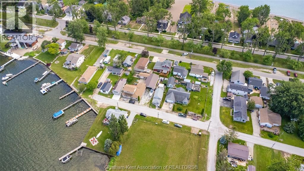 523 BAYVIEW AVENUE Image 37