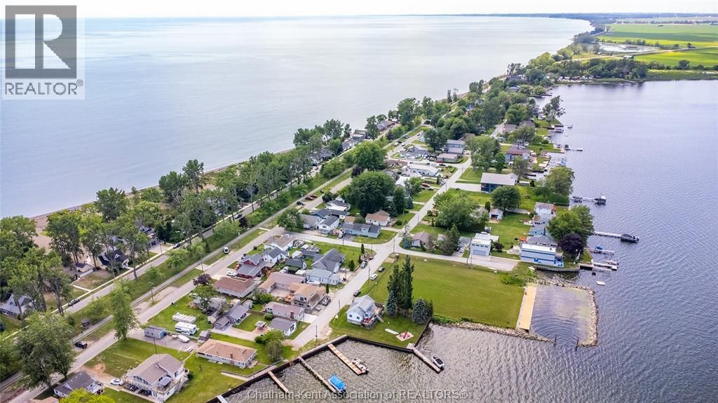 523 BAYVIEW AVENUE Image 38