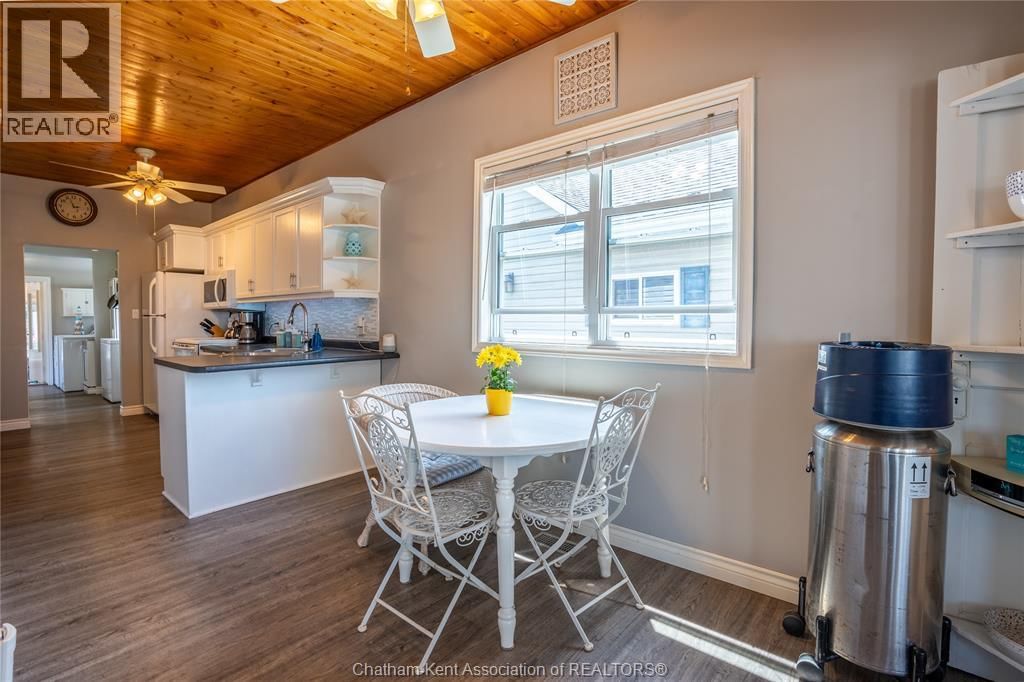 523 BAYVIEW AVENUE Image 6