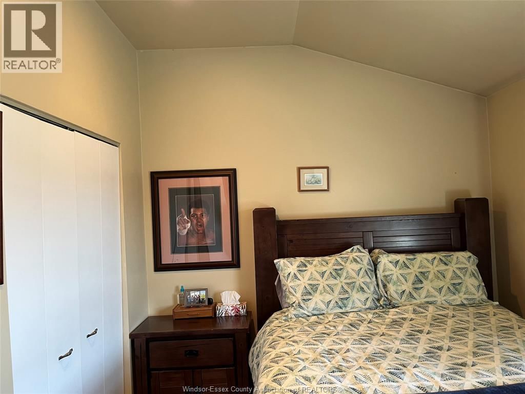 5 - 8410 LITTLE RIVER Image 15