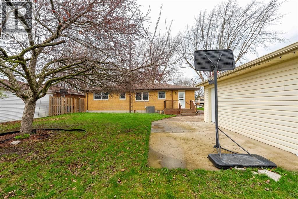 28 HIGHLAND DRIVE Image 21