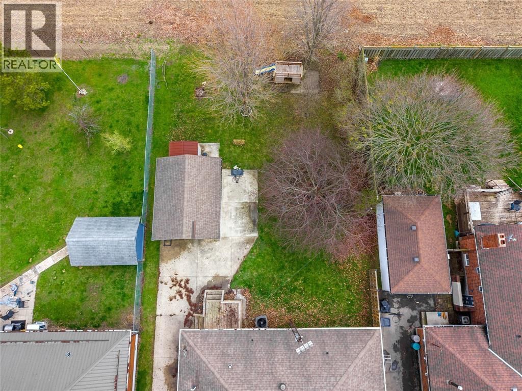 28 HIGHLAND DRIVE Image 25