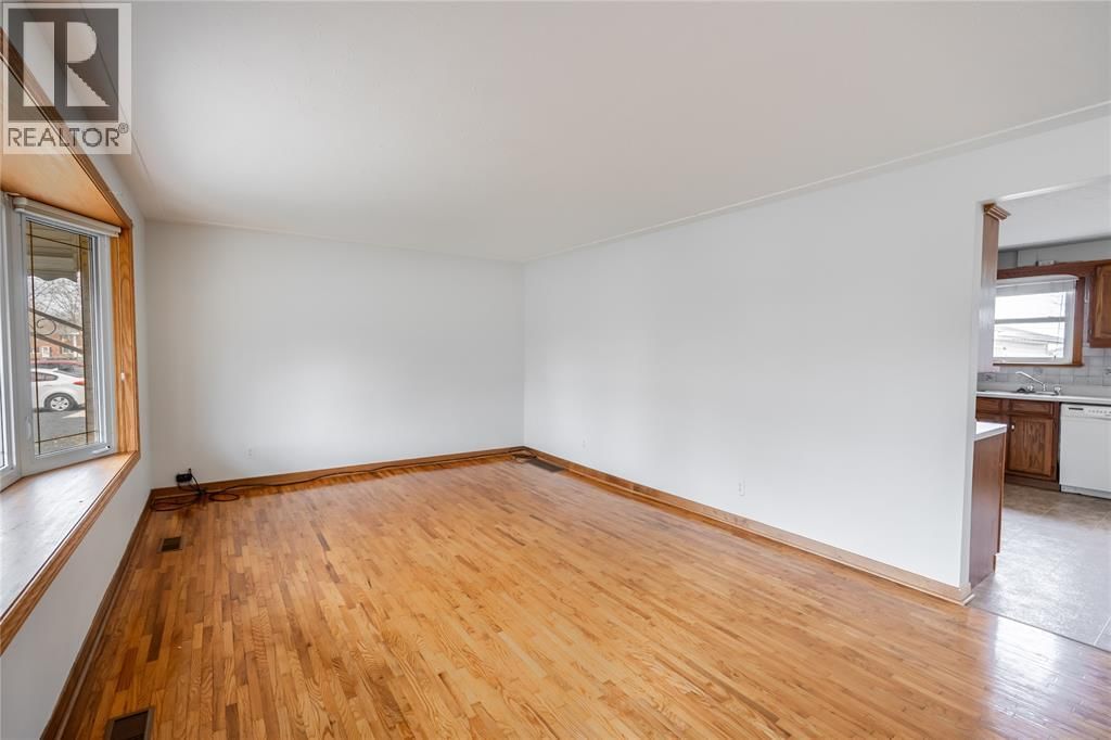 28 HIGHLAND DRIVE Image 3