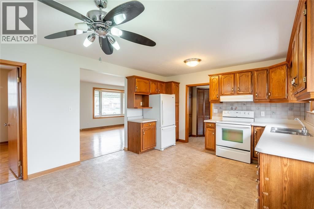 28 HIGHLAND DRIVE Image 8