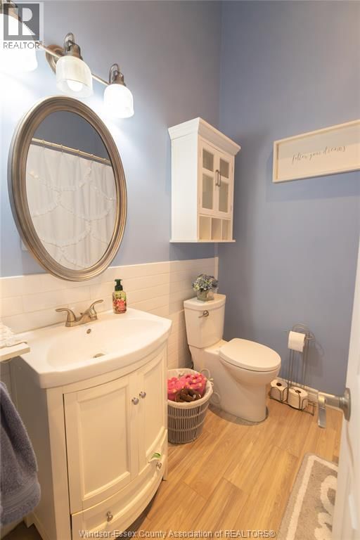 5 - 8418 LITTLE RIVER ROAD Image 21