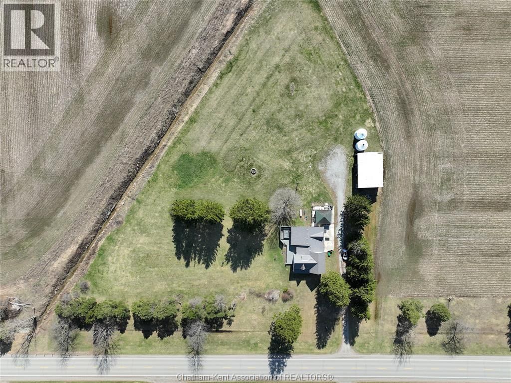 23899 DUNDONALD ROAD Image 12