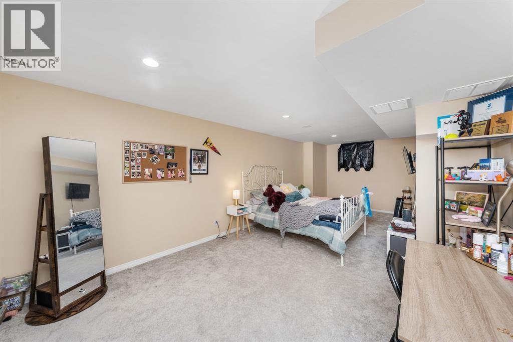 637 O'DELL STREET Image 42