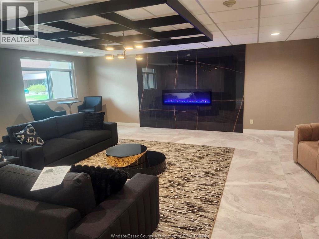 W610 - 9099 RIVERSIDE DRIVE EAST Image 13