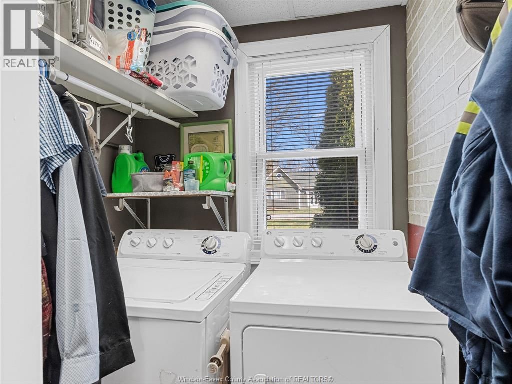 80 STOWE STREET Image 17