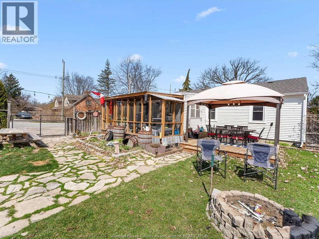 80 STOWE STREET Image 22