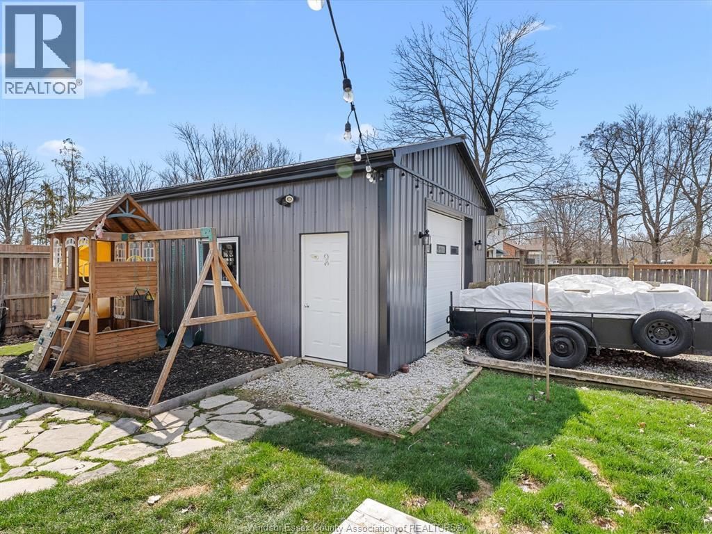 80 STOWE STREET Image 24