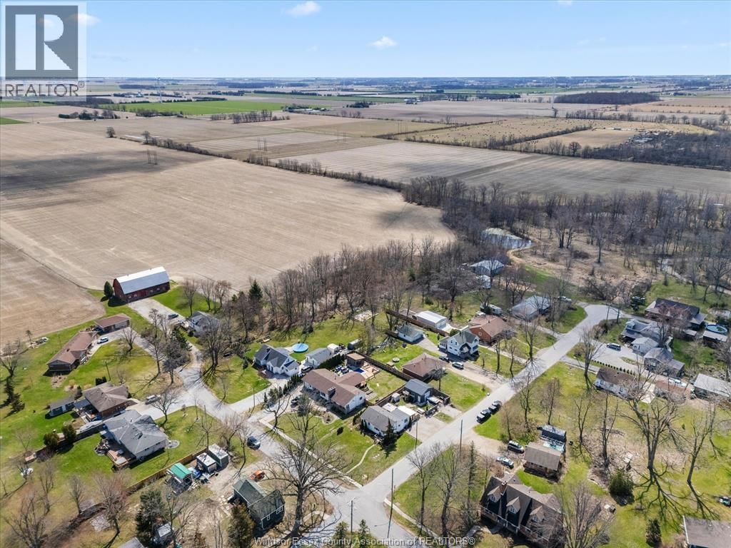 80 STOWE STREET Image 30