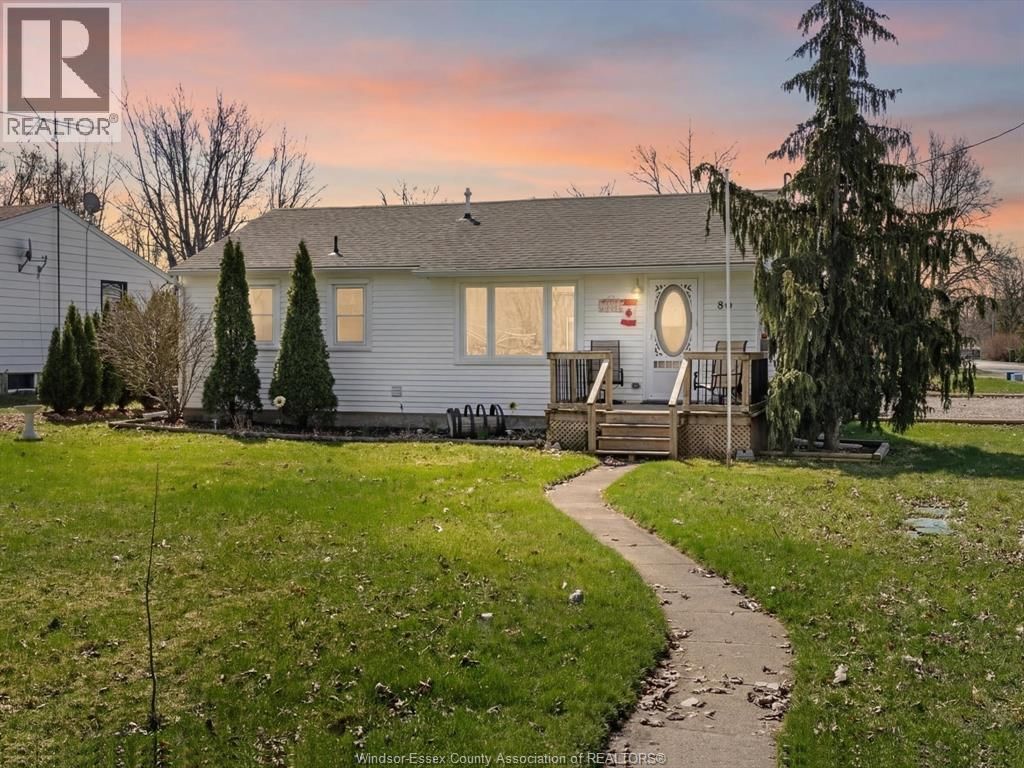 80 STOWE STREET Image 34