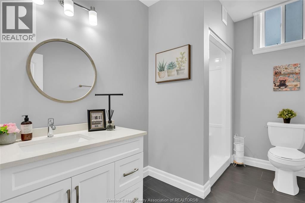 203 SPRING STREET Image 26