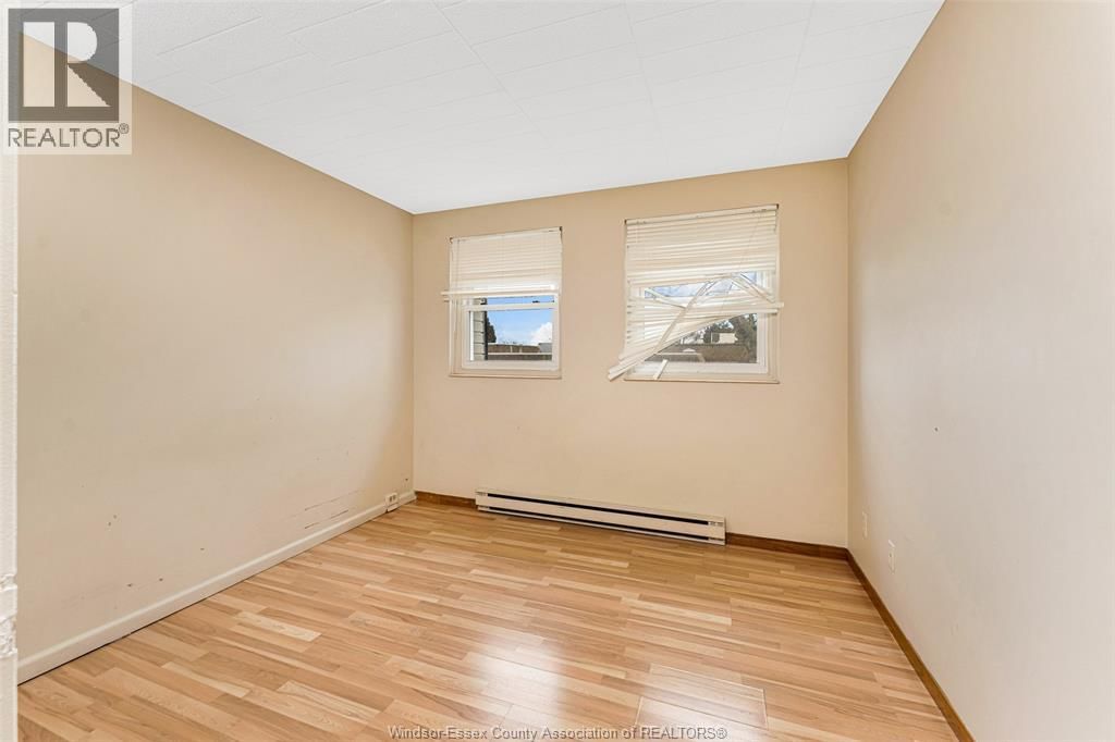 347 - 6555 THORNBERRY CRESCENT Image 16