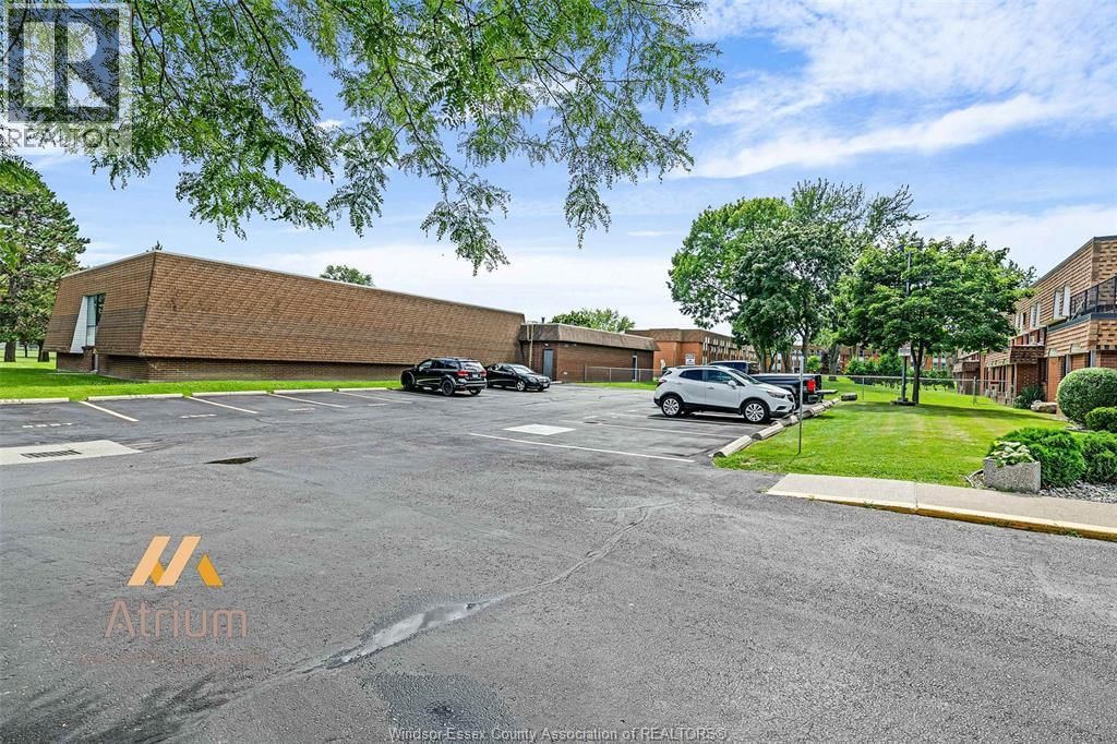 347 - 6555 THORNBERRY CRESCENT Image 3