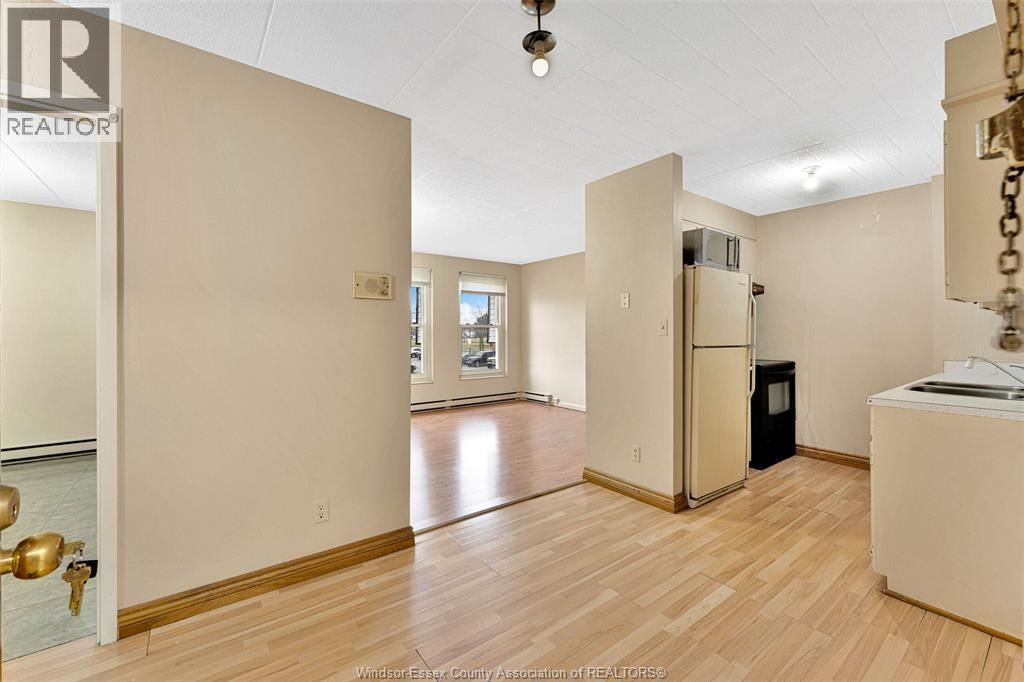 347 - 6555 THORNBERRY CRESCENT Image 8